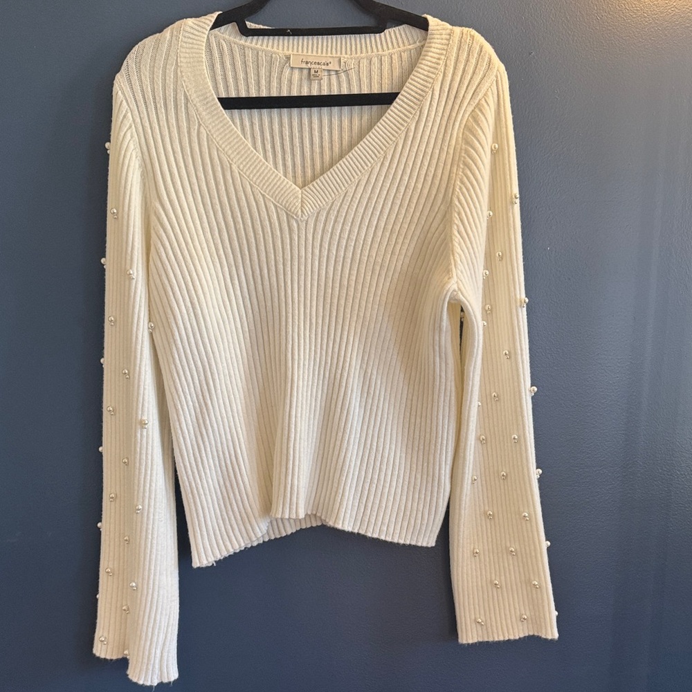 Francesca's Collections Cream Ribbed V-Neck Sweater with Pearl Sleeve Detail